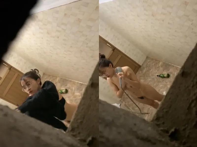 Quay lén tình nhân vú ngon tắm, khe cô bé chảy nước ròng ròng